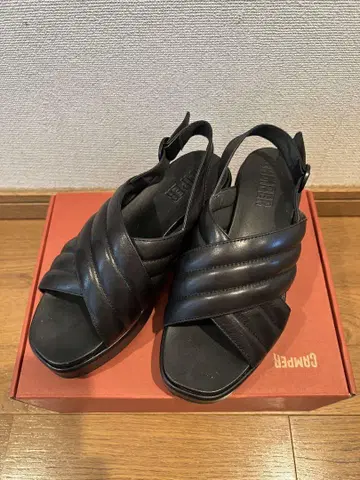 캠퍼 샌들 블랙 23cm