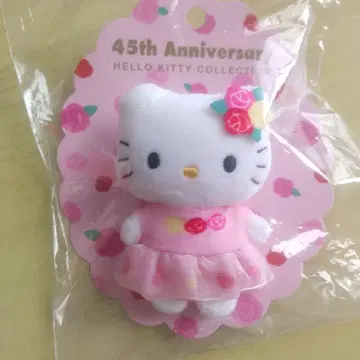 키티 45주년 마스코트 브로치