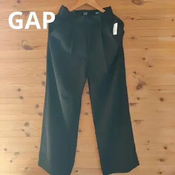 GAP 블랙 하이 라이즈 플리츠 트라우저 팬츠