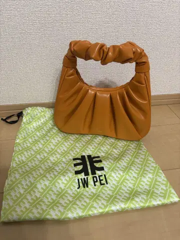 JW PEI 오렌지 숄더백 수납 가방 포함