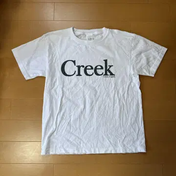 Creek 프린트 화이트 티셔츠