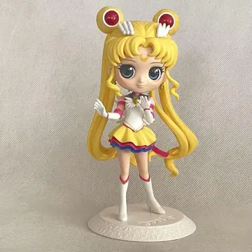 세일러문 피규어 Q 포켓-SUPER SAILOR MOON