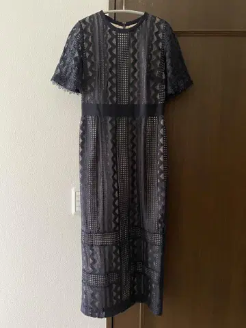LAGUNAMOON 네이비 레이스 드레스