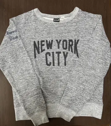 Schott 그레이스 맨투맨 NEW YORK