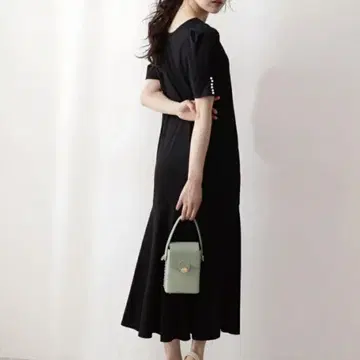 PROPORTION BODY DRESSING 컷 머메이드 원피스