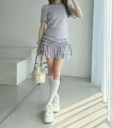 NICE CLAUP 드로스트 컷 미니 원피스