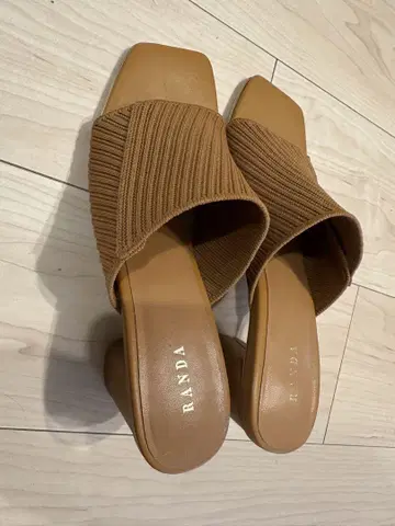 RANDA 샌들