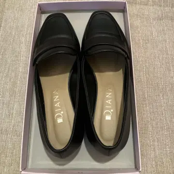 DIANA 블랙 로퍼 22.5cm