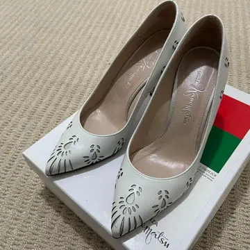 긴자카네마츠 하이힐 펌프스 가죽 화이트