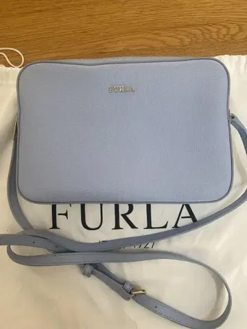 컨디션 최상 FURLA LILLI 카메라백 숄더백