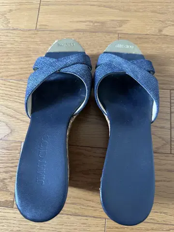 JIMMY CHOO 블루 데님 크로스 스트랩 뮬 37 사이즈