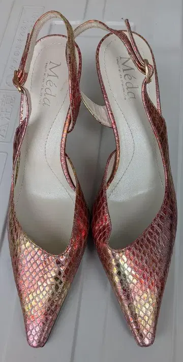 모드 에 자코모메다 MODEETJACOMO Med a