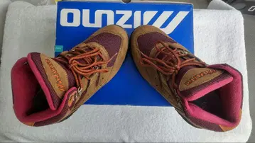 Mizuno 하이컷 등산화 브라운/마룬 23.5cm
