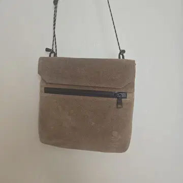 AS2OV WATER PROOF SUEDE SACOCHE 카멜