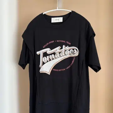 AVIE 로고 티셔츠 원피스