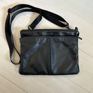 Samsonite 블랙 숄더백