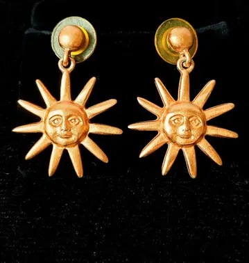 ANNE KLEIN 태양 모티브 SUN 매트 골드 귀걸이 i85