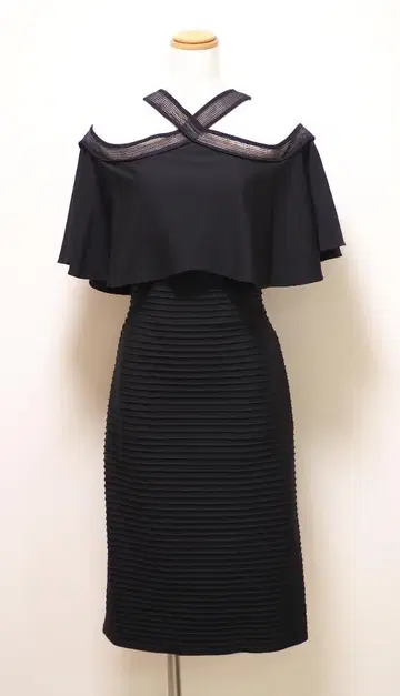 TADASHI SHOJI 원피스 '10' / 11-13호 정도