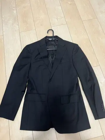 D'URBAN 블랙 수트