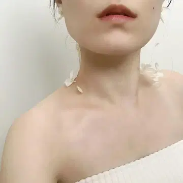 liqui 리키 안개꽃 카로라 귀걸이