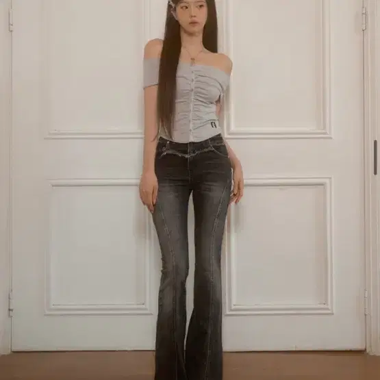 New Earlin Button Shirring Off-Shoulder Top Light Gray #뉴