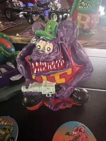 래트 핀크 rat fink 피규어