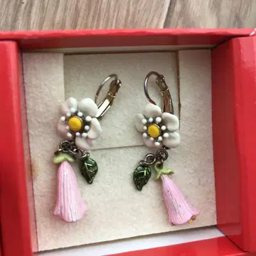 레네레이드 귀걸이