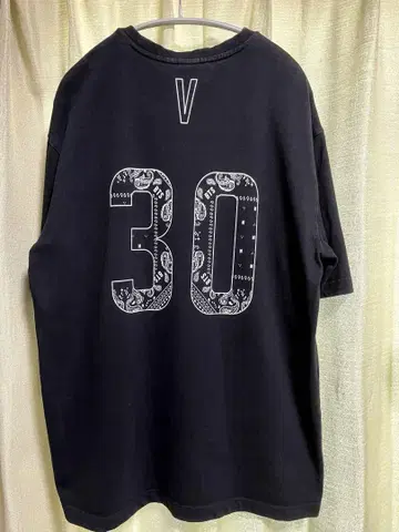 BTS V 티셔츠 블랙 XL 사이즈