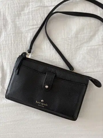 kate spade 블랙 가죽 숄더백