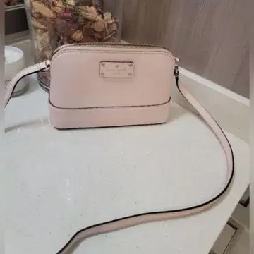 kate spade NEW YORK 숄더백