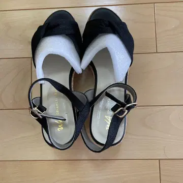 블랙 샌들 힐 8cm