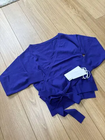 새상품 택 포함 그레이스 콘티넨탈 카슈쿨 니트