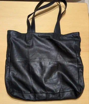 다마스키나 워터프루프 가죽 토트백