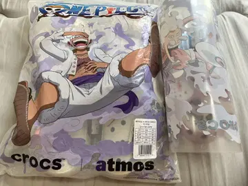 원피스 x atmos x Crocs "루피/기어 5