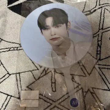 ZEROBASEONE ZB1 서울 FANCON 펜콘 지은 부채