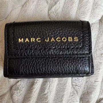 마크제이콥스 MARC JACOBS 블랙 3단 폴더형 지갑 미니 지갑