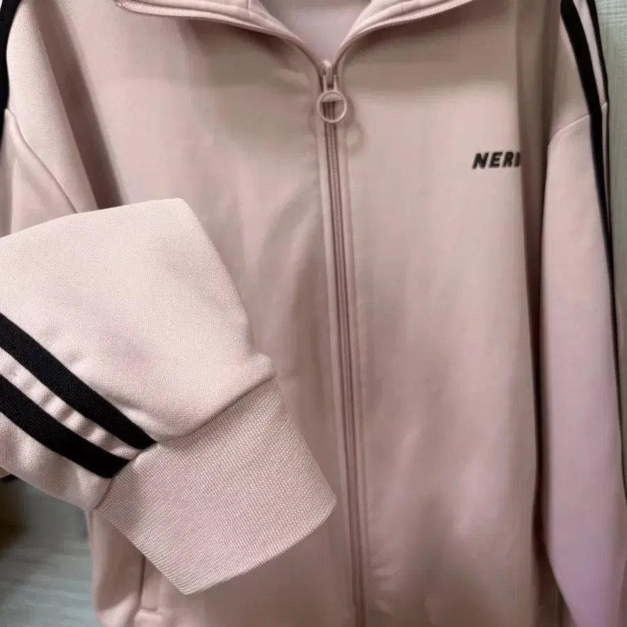 ☆NERDY☆ Women's satin track top pink NERDY | 널디 Nerdy Pink Track Top S on Bunjang Global Site.
