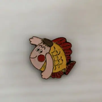 수영하고 싶은 타이야키 군 핀 배지