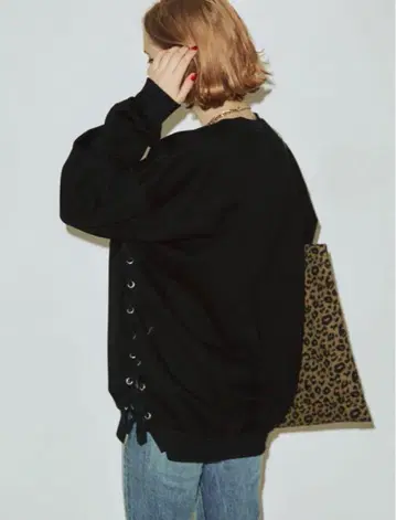 jouetie 레이스업 풀오버 블랙 M 사이즈