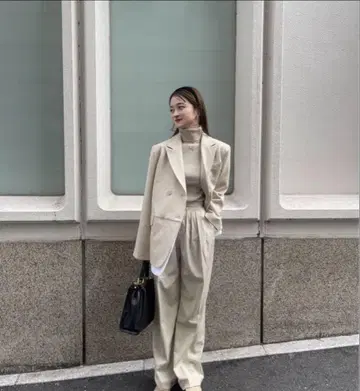 비비. 디아나 슬랙스