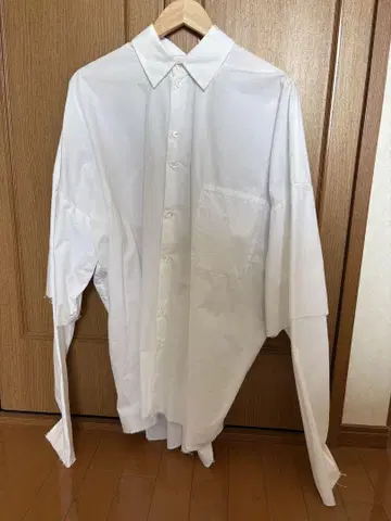 화이트 더블 슬리브 셔츠 XS