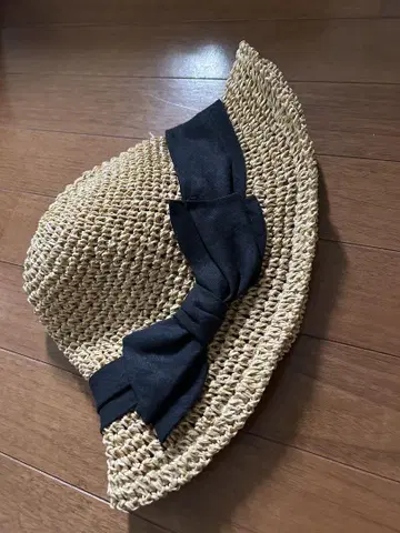 카시라 밀짚모자 스트로우 햇 중절 라피아 리본