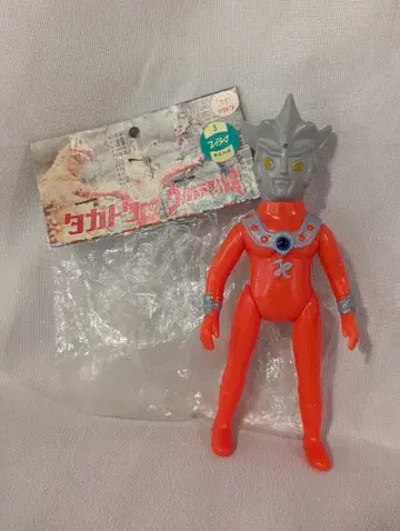 타카토쿠 타카토쿠 울트라맨 레오 (빨간색 성형) 150mm