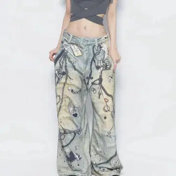더레드스레드 S 프린트 스웨트1 토이