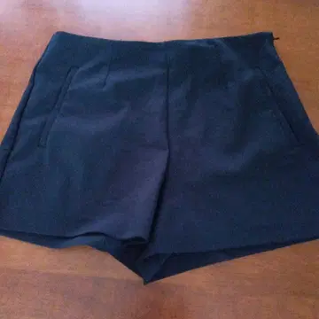 자라 블랙 숏 팬츠