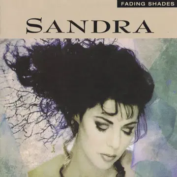 보트라가 있는 Sandra 샌드라 Fading Shades