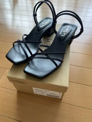 루타론 3.5cm 스퀘어 2WAY 샌들