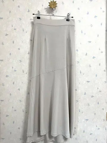 아줄 롱 스커트 베이지 AZUL by moussy 레이온 S
