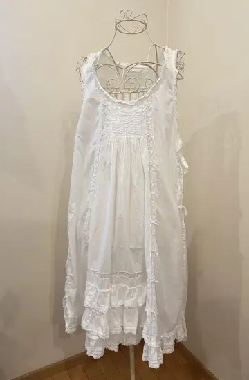 핑크하우스 면론다브리에