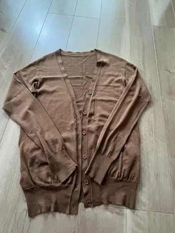 두지엠 클라세 실크 혼방 가디건